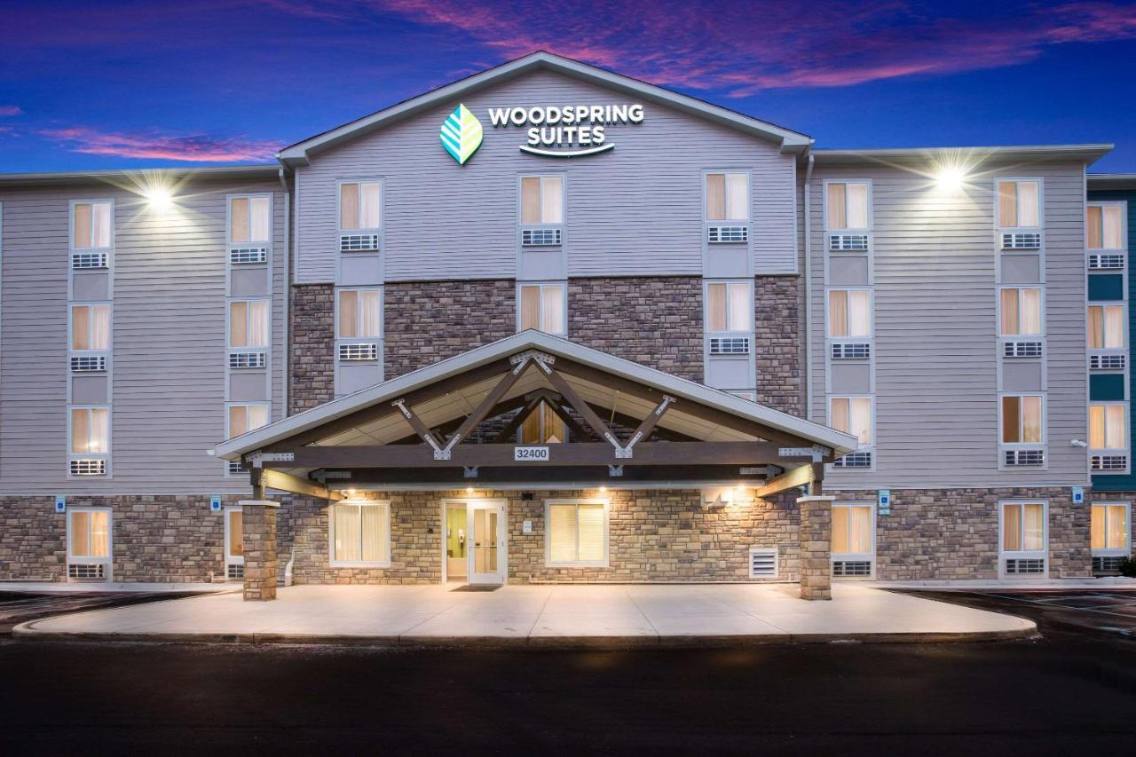 Woodspring Suites Detroit Madison Heights Bagian luar foto