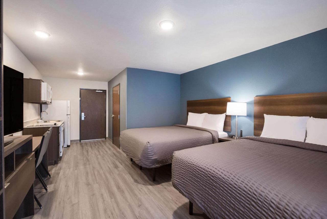 Woodspring Suites Detroit Madison Heights Bagian luar foto